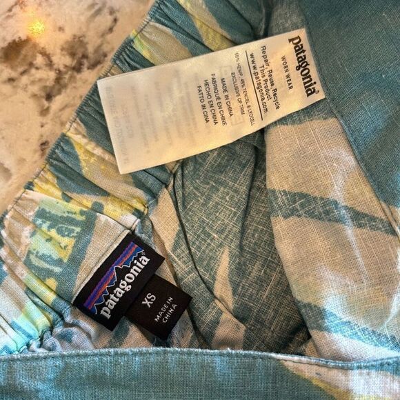 Patagonia Garden Island Palms of my Heart blue shorts XS - Picture 6 of 8